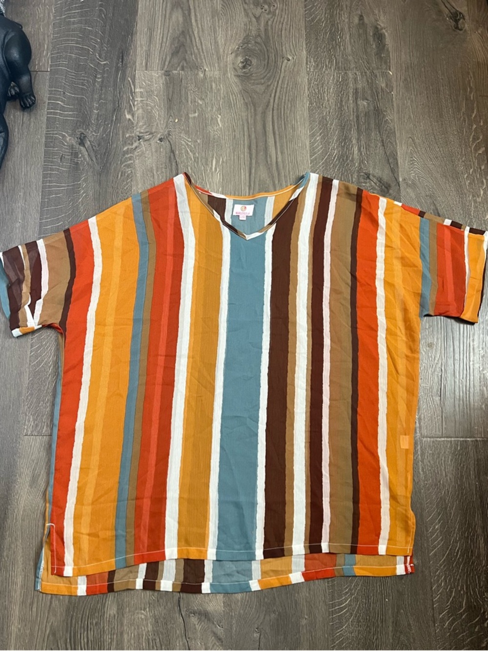 Ladies MarleyLilly Large/XL V-Neck Shirt in Orange, Blue & Brown